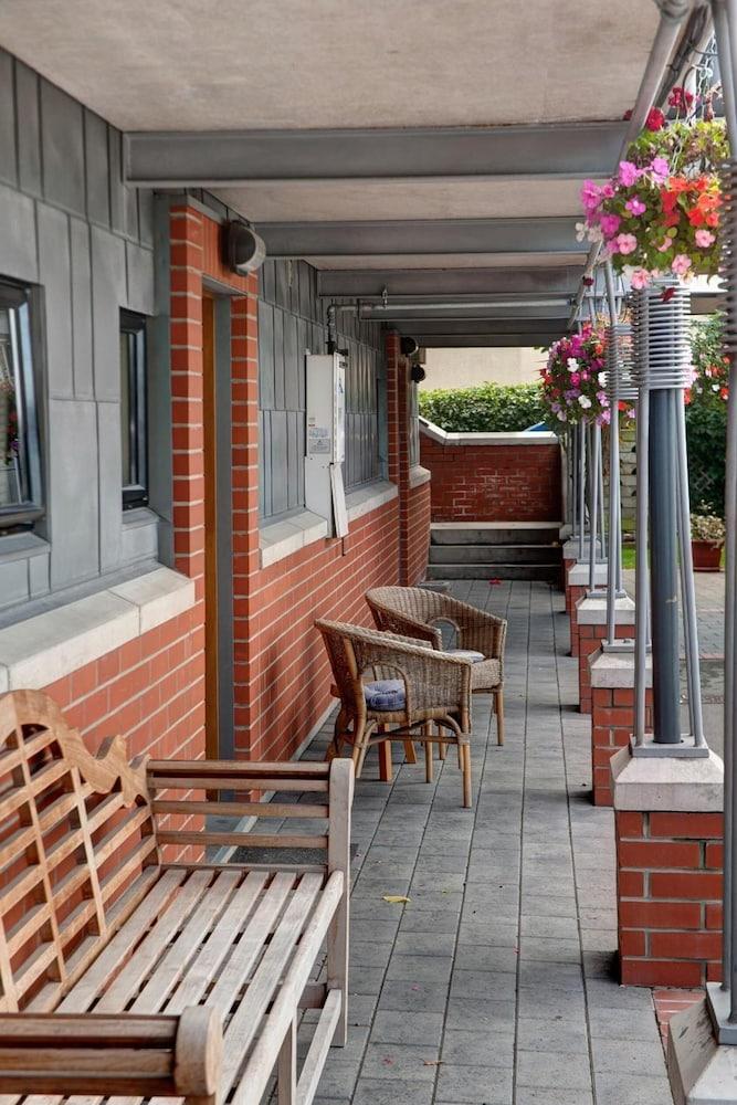 Country Glen Lodge Christchurch Exterior photo